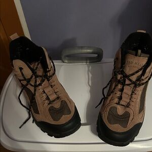 RedHead Tan and Black Hiking Boots